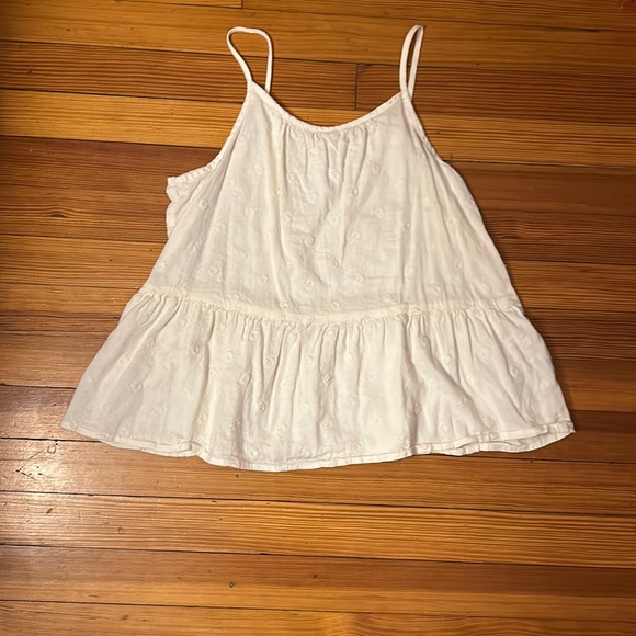 Old Navy Other - Blouse tank top. Old Navy. Cream colored.